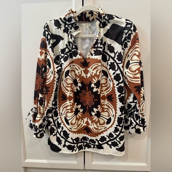 Western Ruffle Blouse - Picture 3 of 5